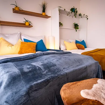Meridiem Haven With Ac, Netflix And Parking * 브르노