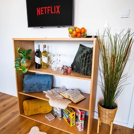 Meridiem Haven With Ac, Netflix And Parking *
